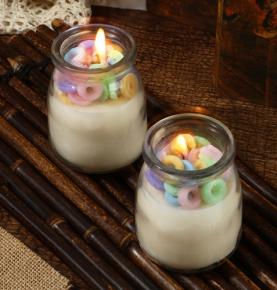 Doughnut Scented Candle