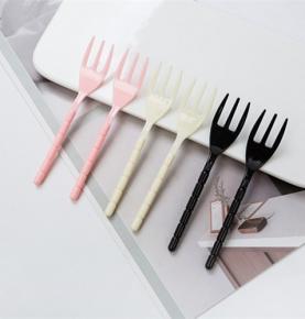Three-Tined Forks